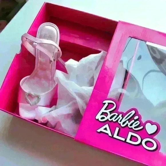 Aldo Shoes - Aldo Barbie Platform with Box size 8